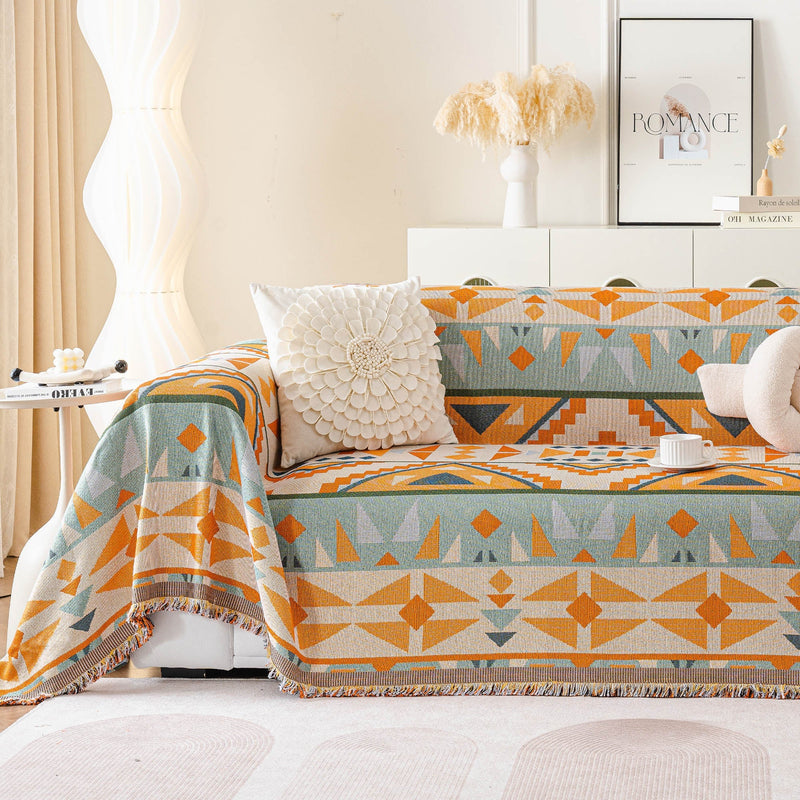 Sofaüberwurf aus Chenille mit Geometrischem Muster und Fransen