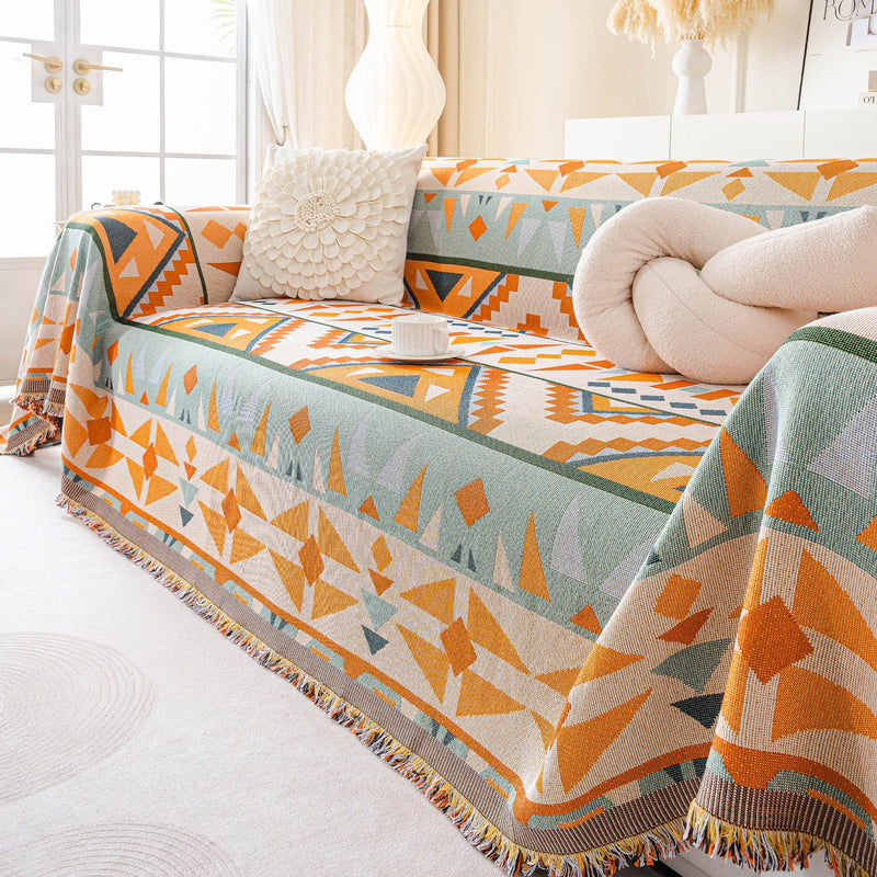Sofaüberwurf aus Chenille mit Geometrischem Muster und Fransen