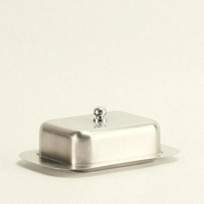 Butterdose aus Edelstahl mit Deckel im Klassischen Design