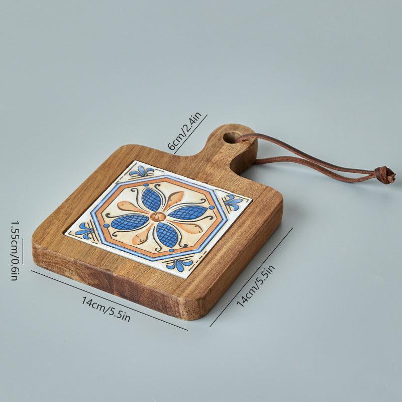 Untersetzer aus Holz mit Dekorativer Keramikfliese