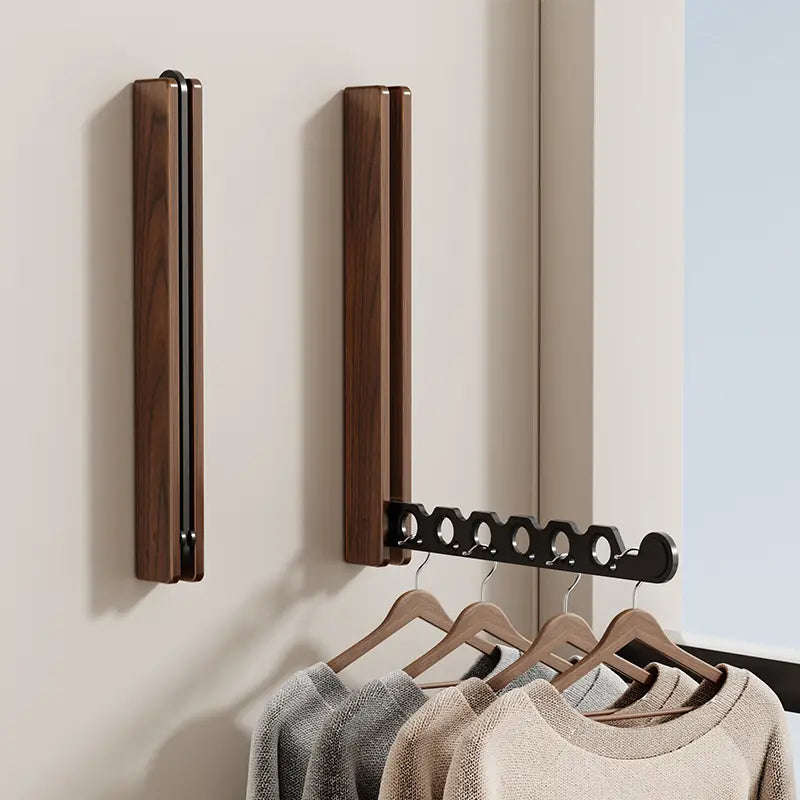 Klappbare Wandgarderobe aus Holz und Metall