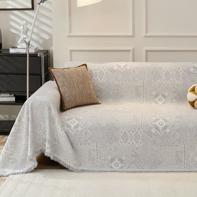 Sofaüberwurf mit Geometrischem Webmuster und Fransen im Boho-Stil