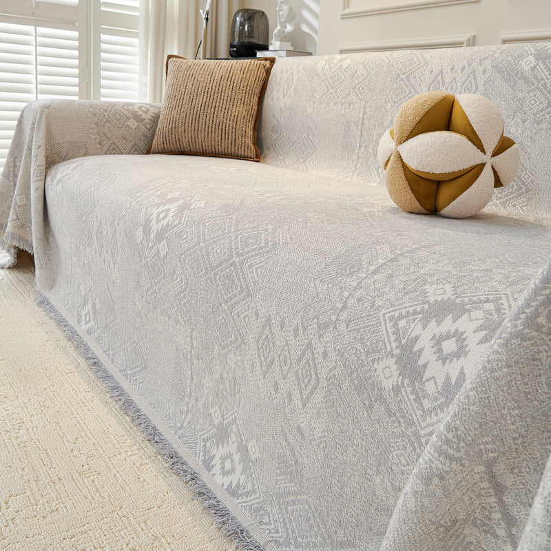 Sofaüberwurf mit Geometrischem Webmuster und Fransen im Boho-Stil