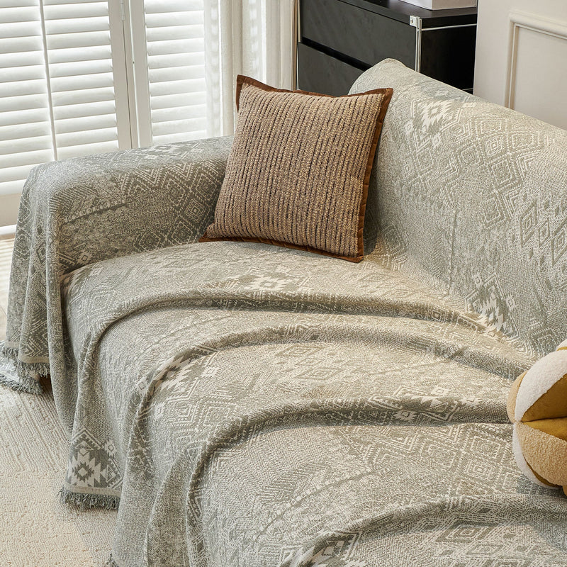 Sofaüberwurf mit Geometrischem Webmuster und Fransen im Boho-Stil