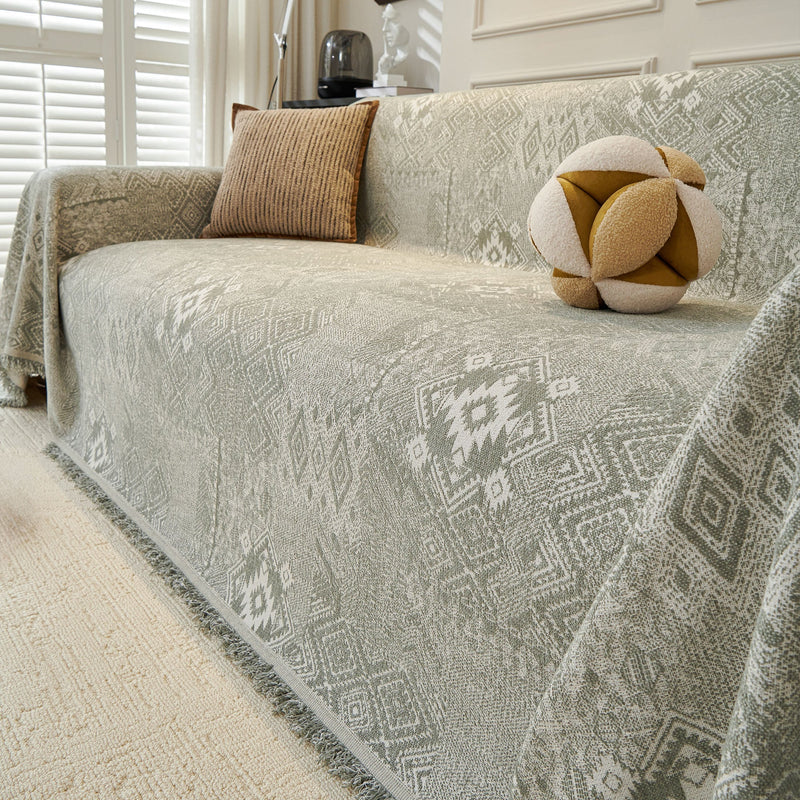 Sofaüberwurf mit Geometrischem Webmuster und Fransen im Boho-Stil
