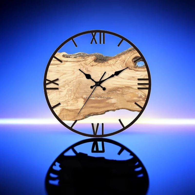 Wanduhr mit Holzoptik und Geräuscharmem Quarzwerk