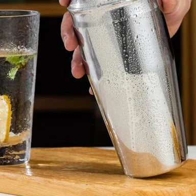 Cocktail-Set aus Edelstahl mit Bambusständer