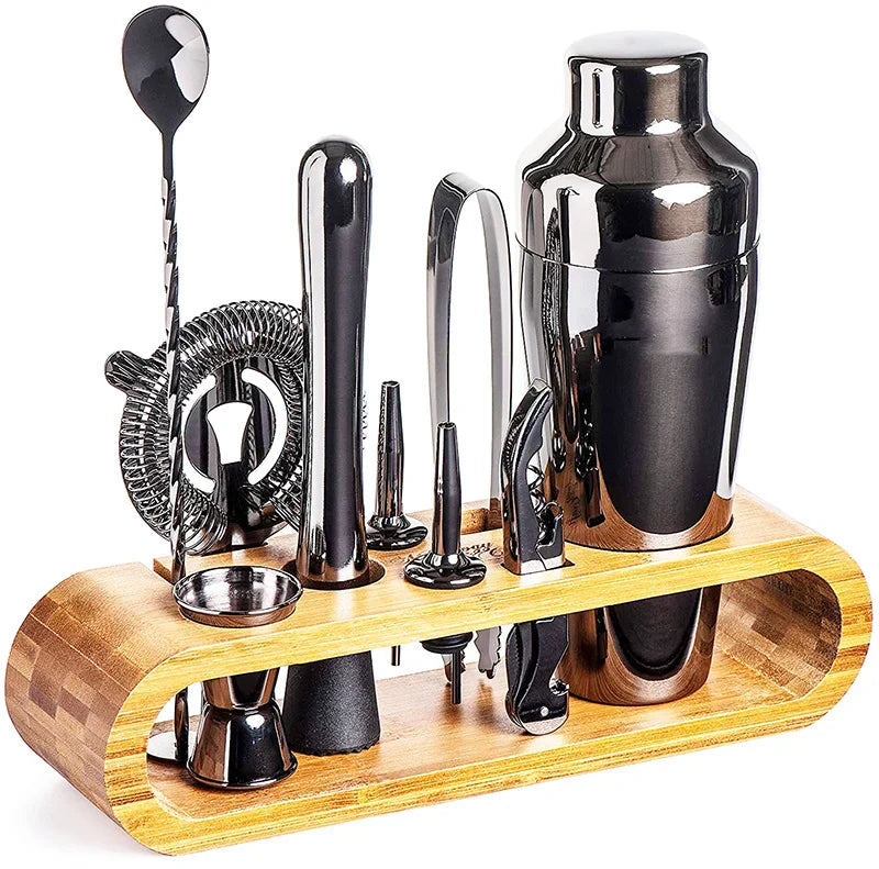 Cocktail-Set aus Edelstahl mit Bambusständer