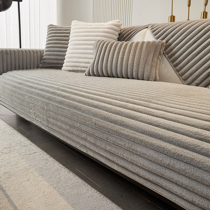 Sofaauflage aus Geripptem Plüsch mit Rutschhemmender Rückseite