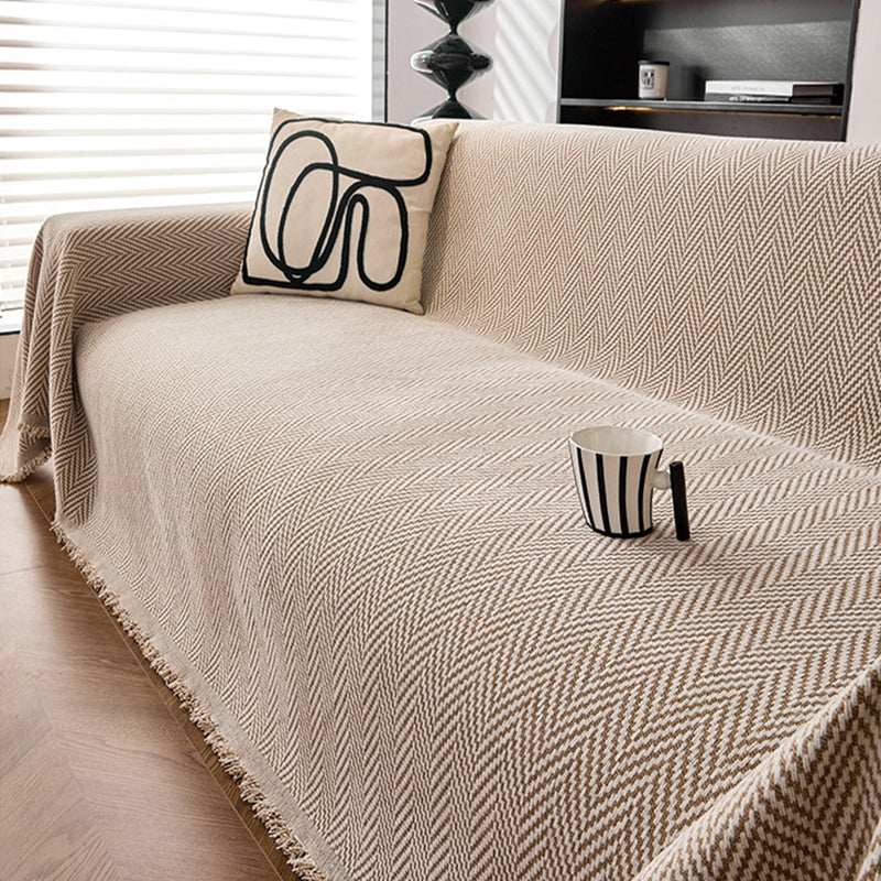 Sofaüberwurf aus Chenille mit Feinem Fischgrätmuster und Fransen