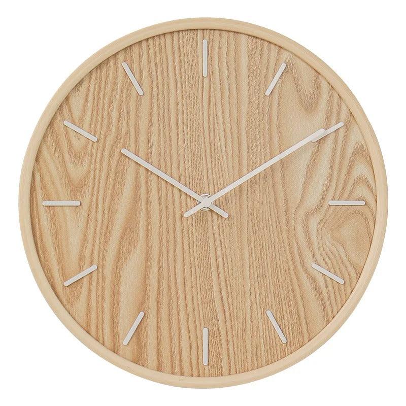 Wanduhr aus Holz mit Schlichtem Zifferblatt