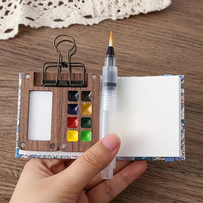 Kompaktes Aquarellset aus Holz für unterwegs