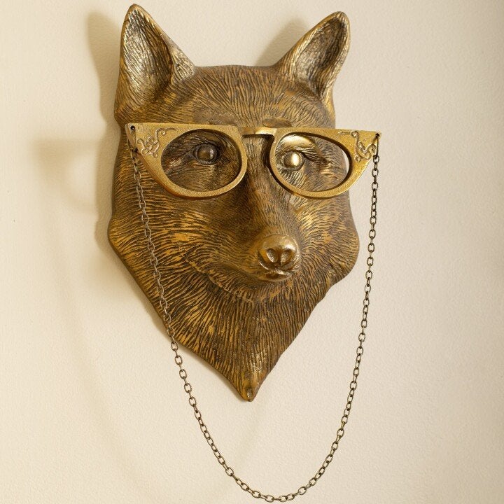 Tierkopf-Wanddeko aus Kunstharz mit Verspielten Details